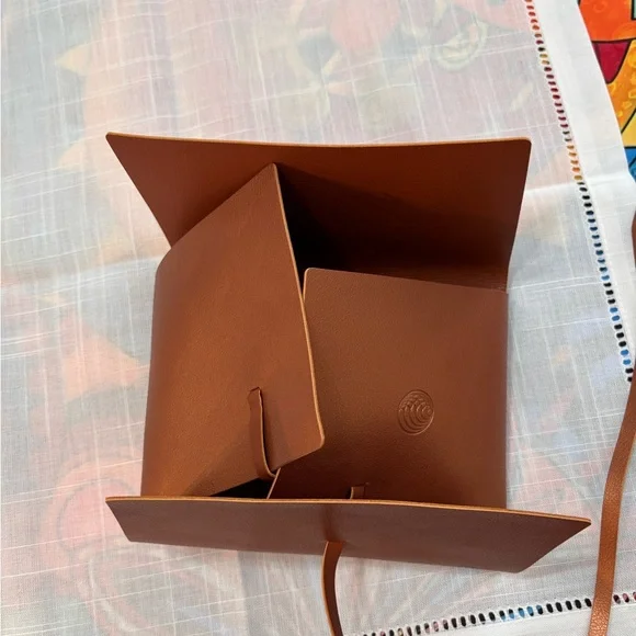 Augustinus Bader Leather Travel Pouch/ wrap clutch. New - Picture 3 of 11